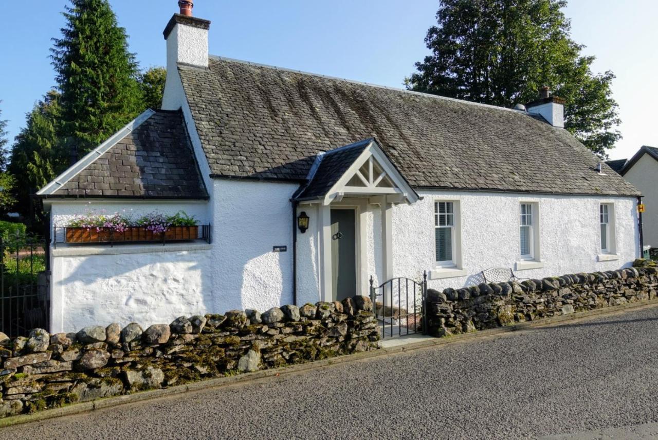 Ross Lodge Comrie Exterior foto